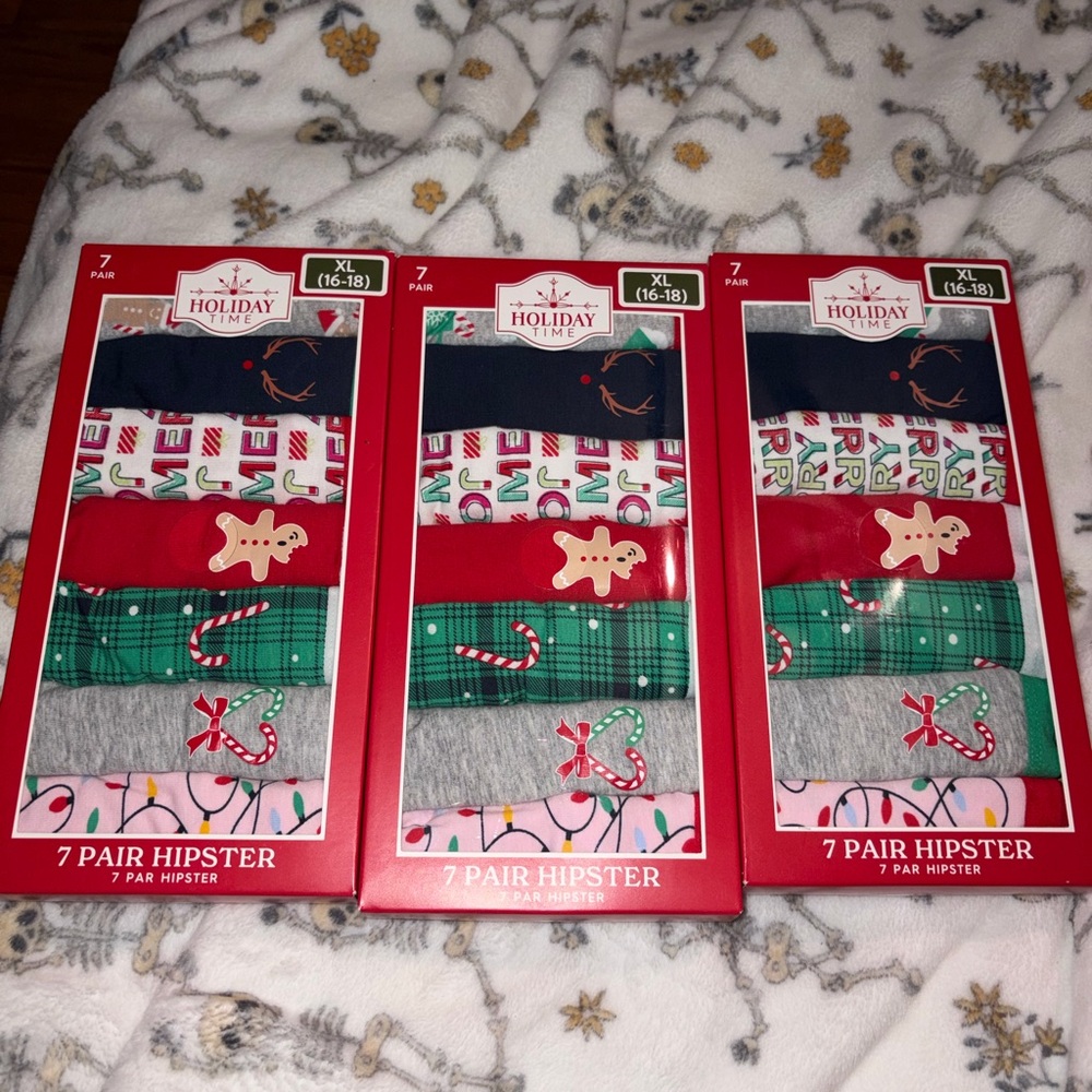 3 boxes Holiday Hipster Underwear Set - 7 Pairs